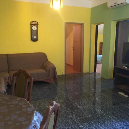 Apartment Lela Mali Lošinj Exterior foto